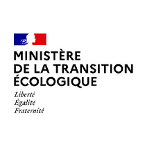 AeroTechno, Expert en efficacité énergétique, notre équipe qualifiée Qualibat 8711 est à votre disposition pour vos tests d’infiltrométrie et de perméabilité à l’air des bâtiments à Villefranche-Sur-Saône, Lyon, Bourg-en-Bresse, Macon, Chalon-sur-Saône dans le cadre de la RT2012 ou RE2020